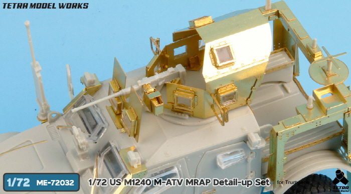 ME72032_14.jpg